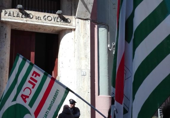 SIT – IN PREFETTURA DI NUORO 14.02.2019